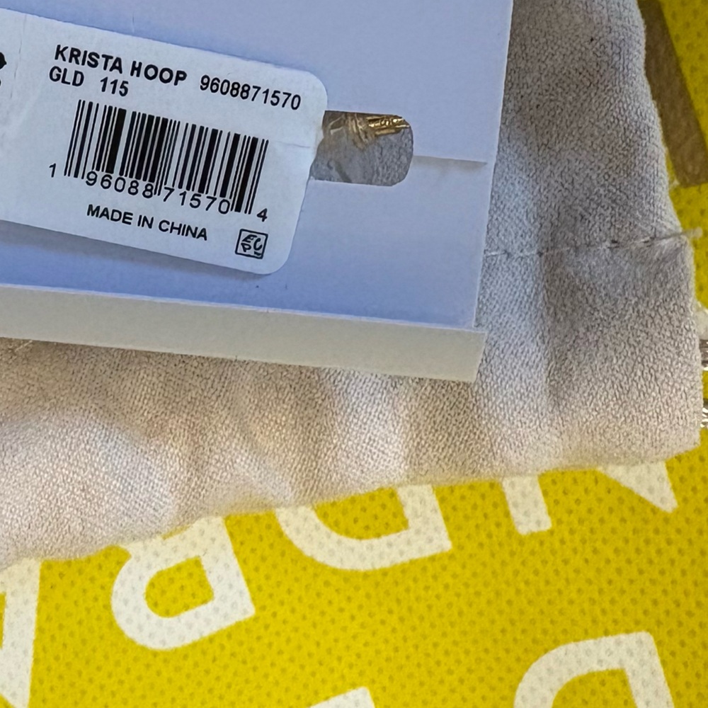 NWT Kendra Scott Krista Gold Hoop and Pearl Earrings - Picture 6 of 6